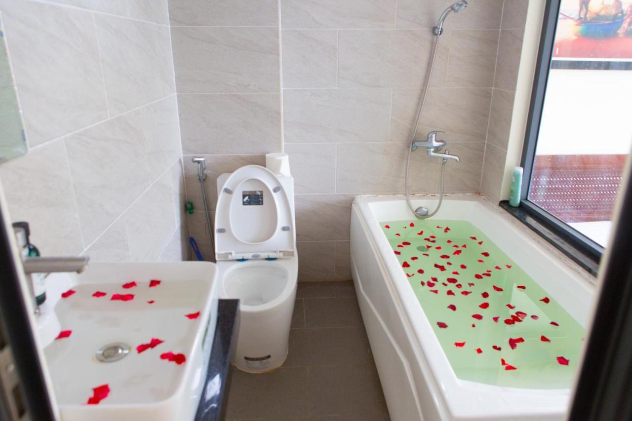 הוי אן Coral Riverside Homestay & Hostel מראה חיצוני תמונה
