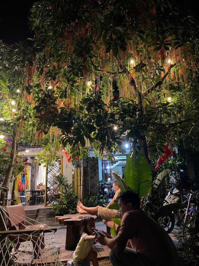 הוי אן Coral Riverside Homestay & Hostel מראה חיצוני תמונה