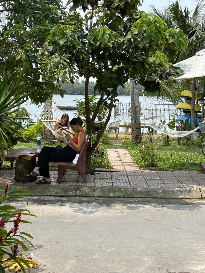 הוי אן Coral Riverside Homestay & Hostel מראה חיצוני תמונה